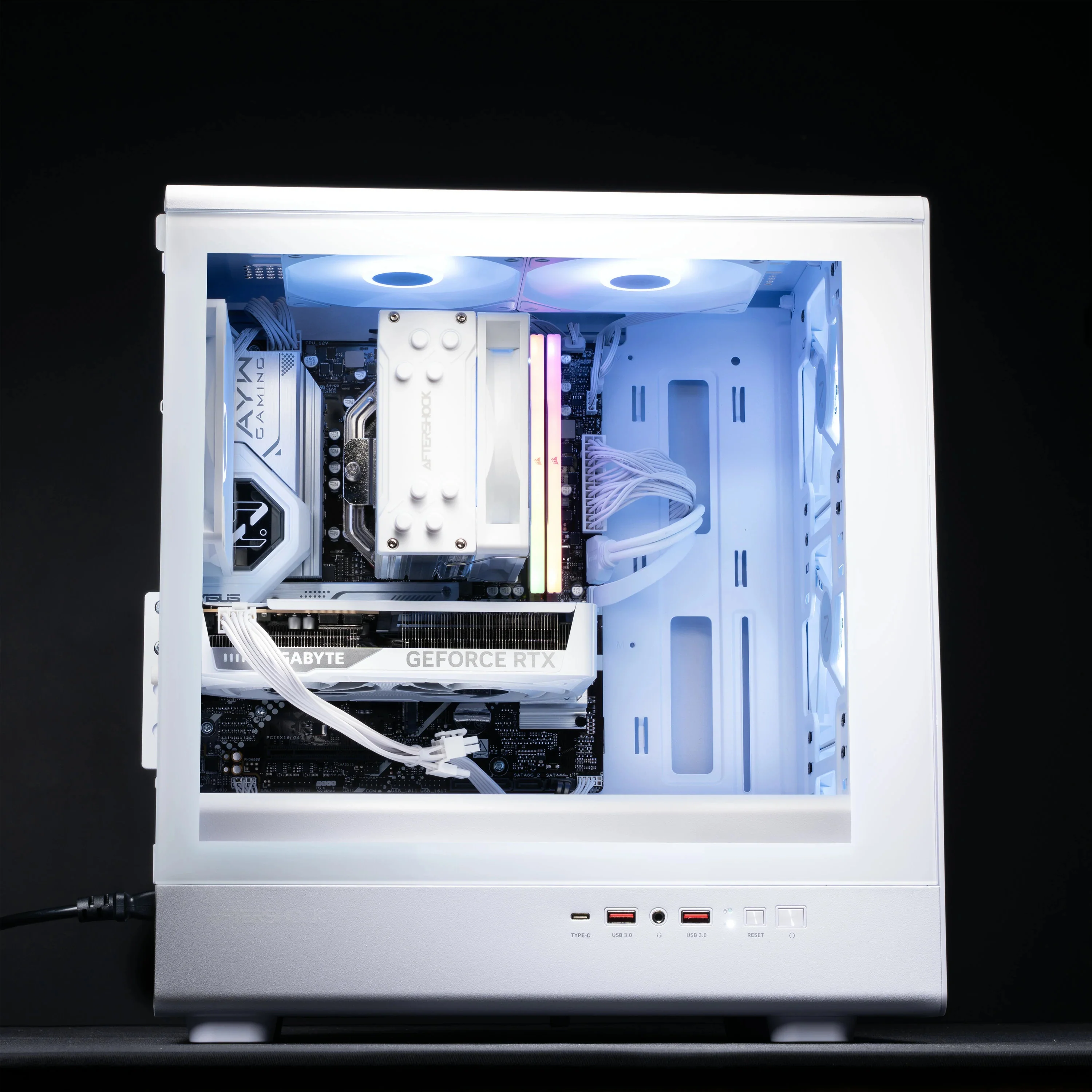 Aftershock Cloud | RTX 5060 | Ryzen 5 7500F | Desktop Gaming PC - Image 8