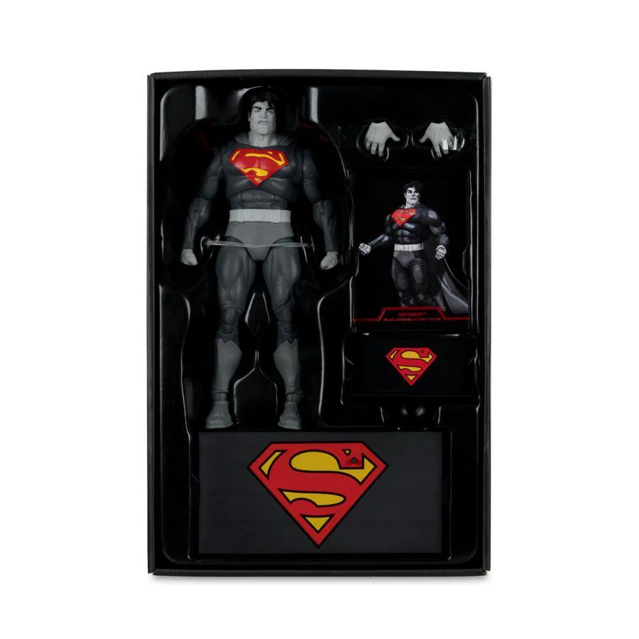 Batman: Dark Knight Returns - Superman Black & White (Gold Label) 7" Action Figure (McFarlane Toys) - Image 5