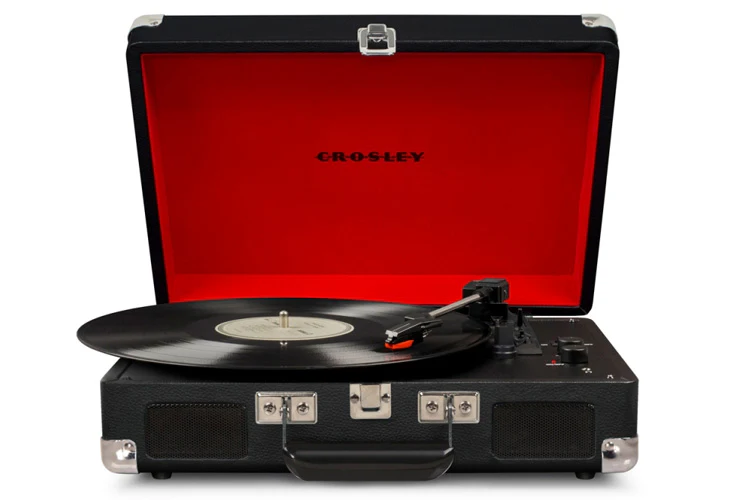 Crosley Cruiser Bluetooth Portable Turntable (Black) - Image 2