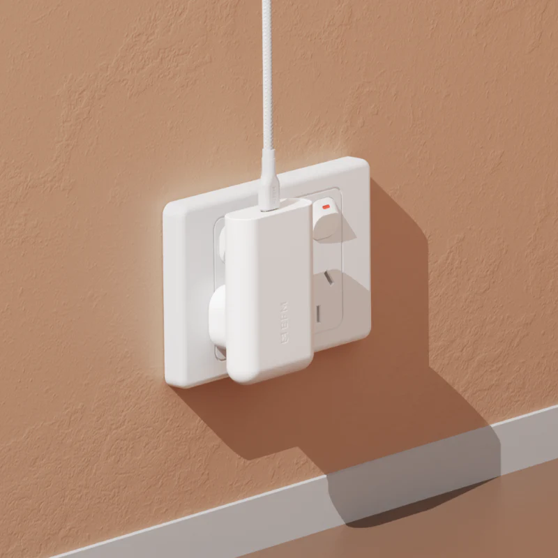 EFM 45W SlimLine Wall Charger with GaN, Power Delivery and PPS (White) - Image 5