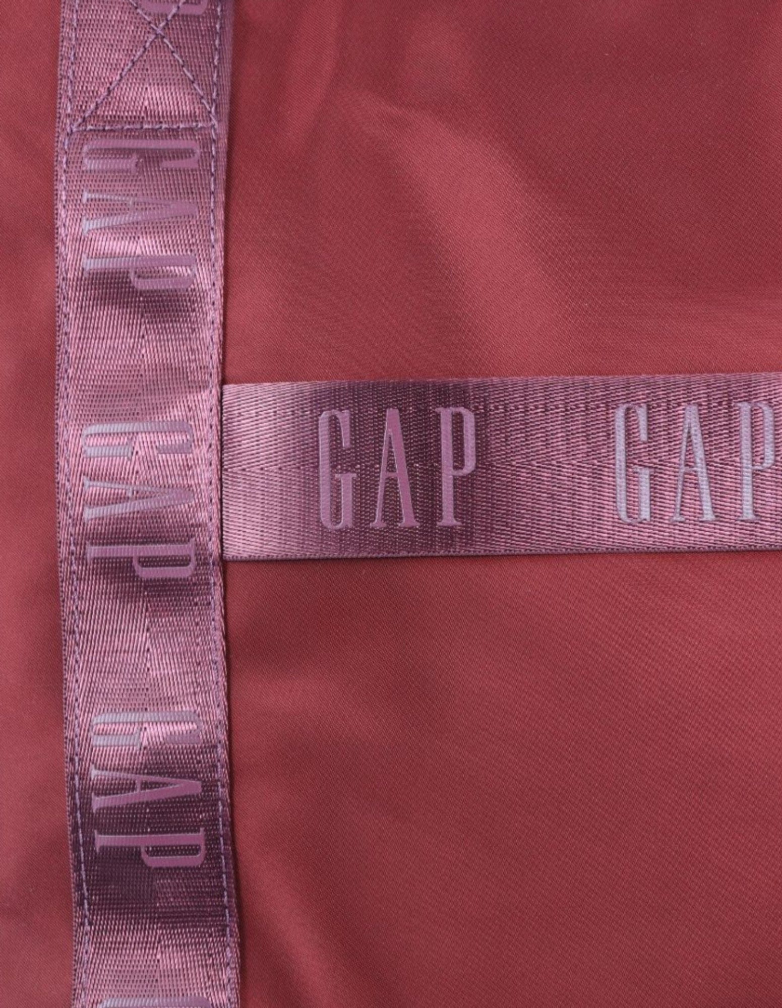 GAP Women's Travel Nylon Tote/Shoulder Bag w/ Secure Zip 39x30cm Wine - Image 7