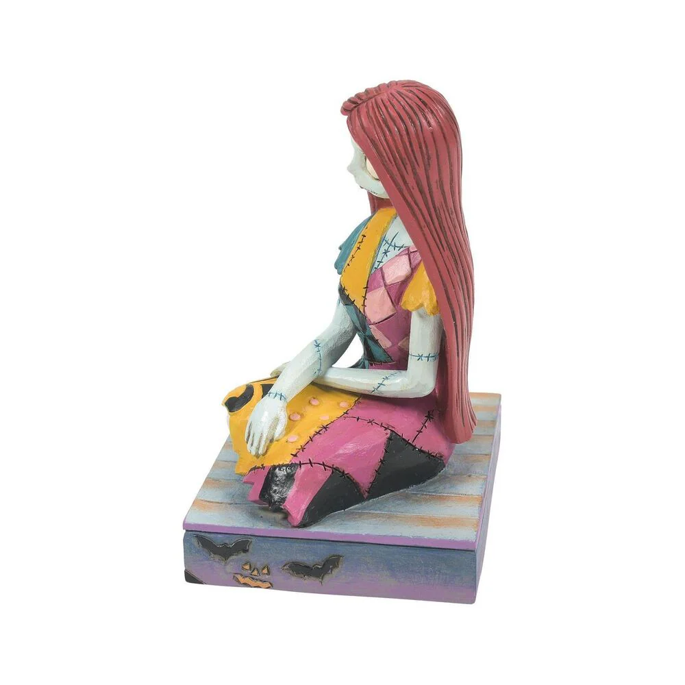 Jim Shore Disney Traditions - Nightmare Before Christmas 30th Anniversary - Sally Personality Pose - Image 4