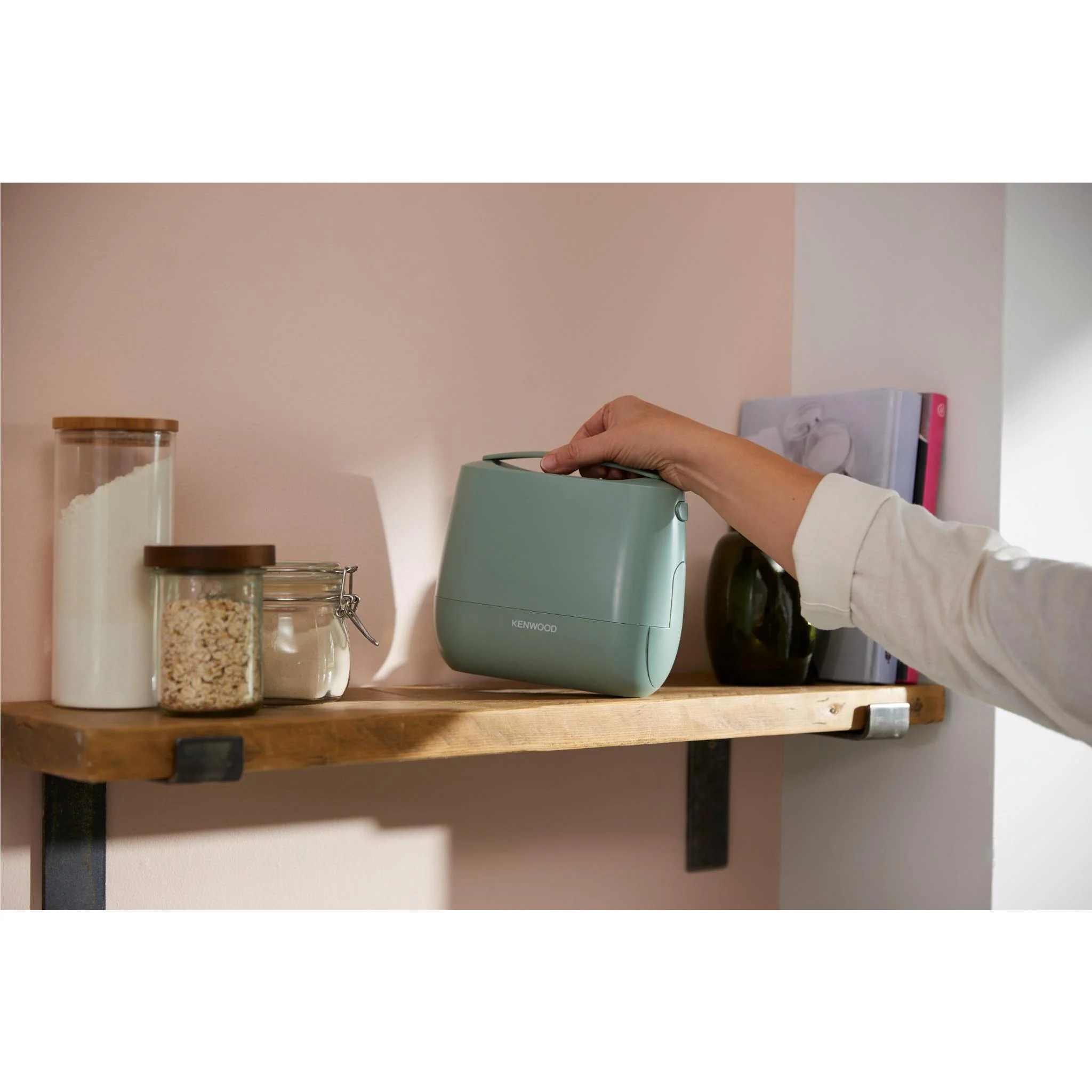 Kenwood QuickMix Go Hand Mixer with Case (Eucalyptus Green) - Image 7