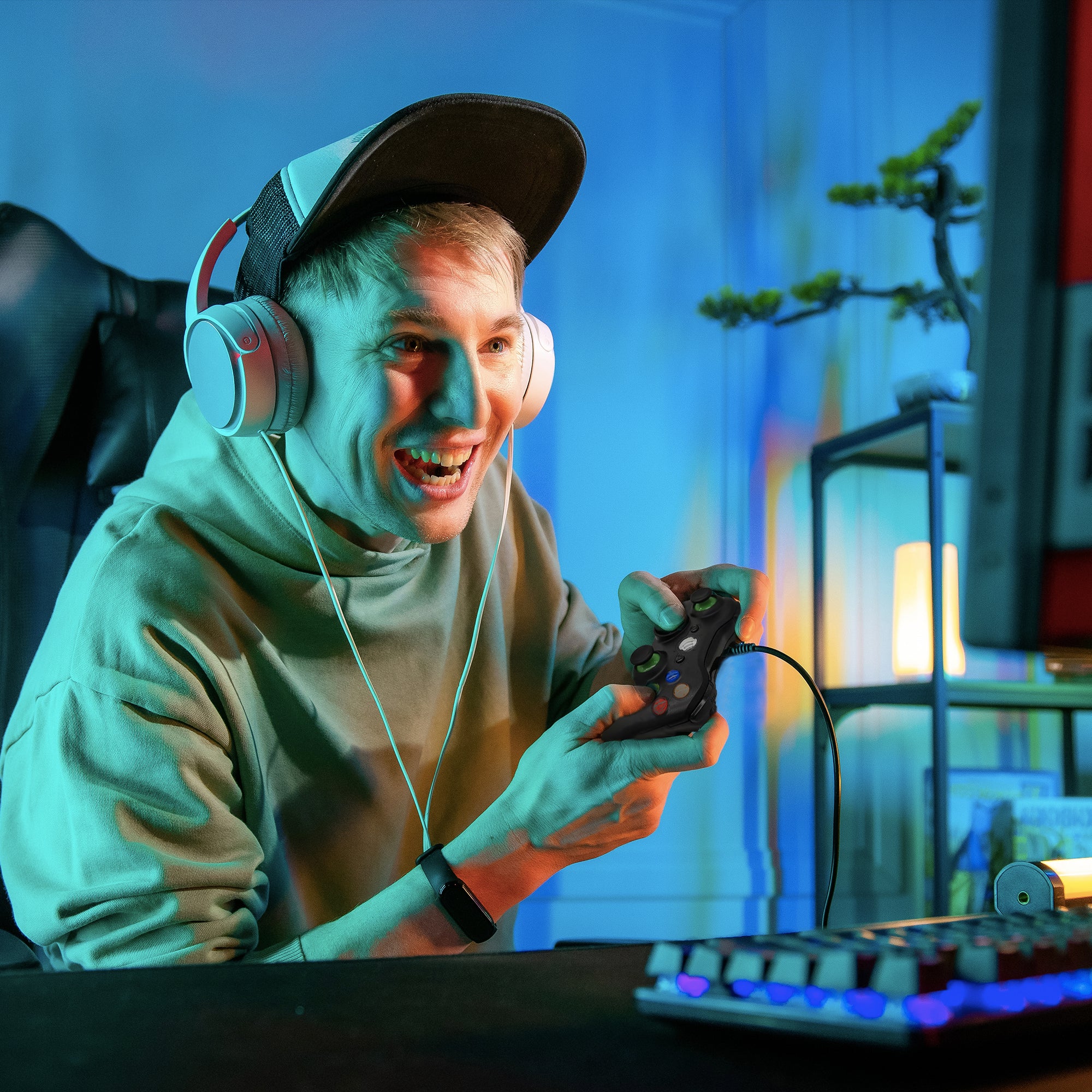 Laser Wired Gaming PC Controller - Image 6