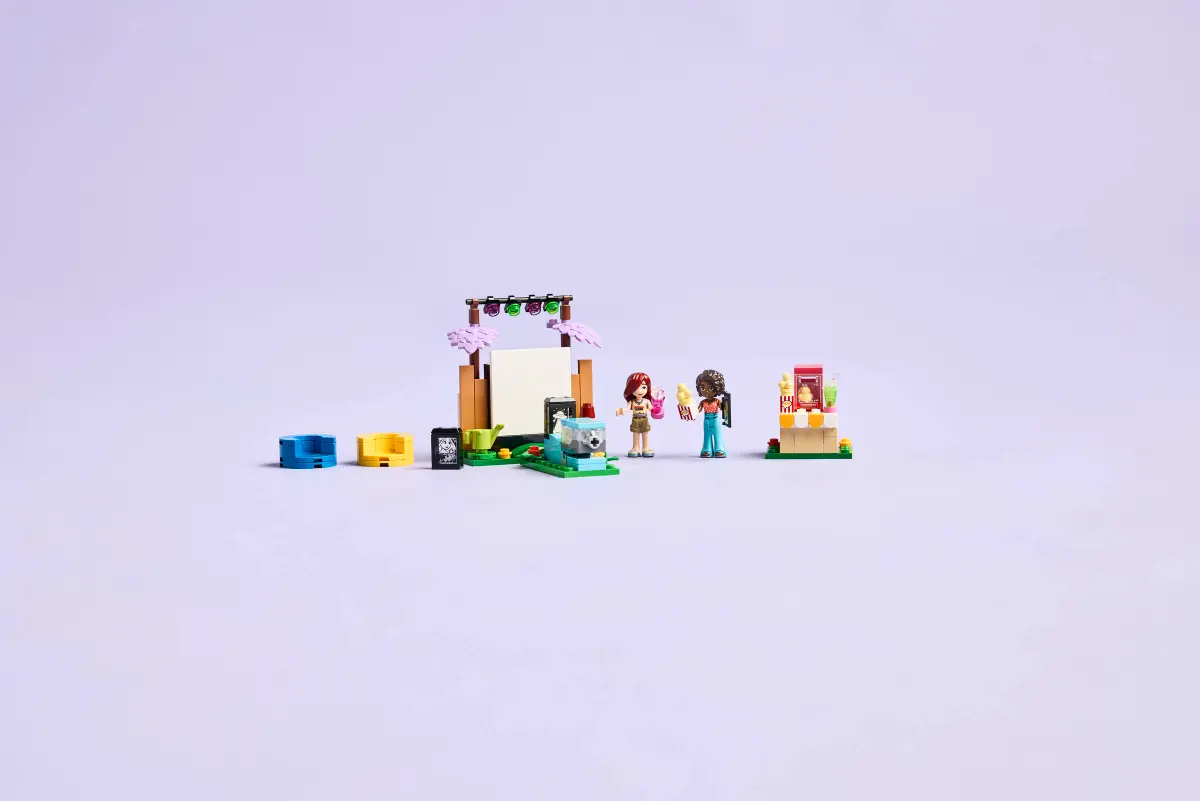LEGO 42642 Friendship Movie Night - Friends - Image 7