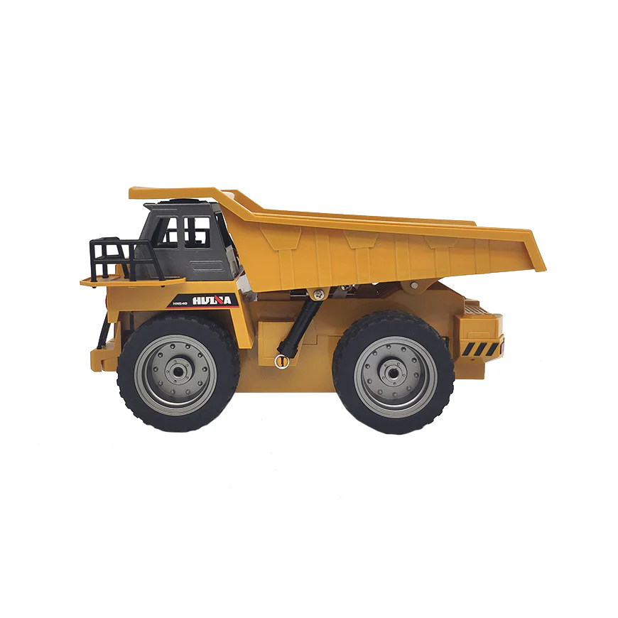 Lenoxx RC Dump Truck Model (6 Channel) Driving Cab & Alloy Bucket - Image 3
