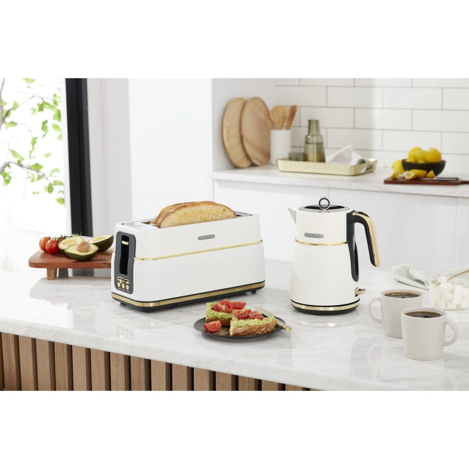Morphy Richards Signature 1.5 L Electric Kettle Rapid Boil Soft Gold Matte White - Image 5
