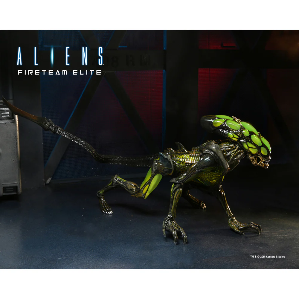 Neca Aliens: Fireteam Elite Burster 7'' Scale Action Figure Collectible Toy - Image 4