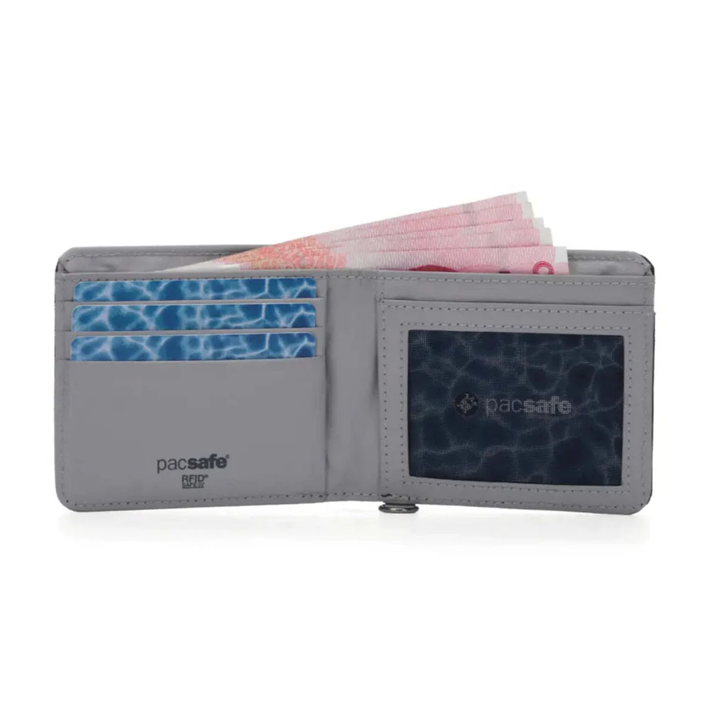 Pacsafe RFIDsafe Bifold Wallet - Jet Black - Image 3