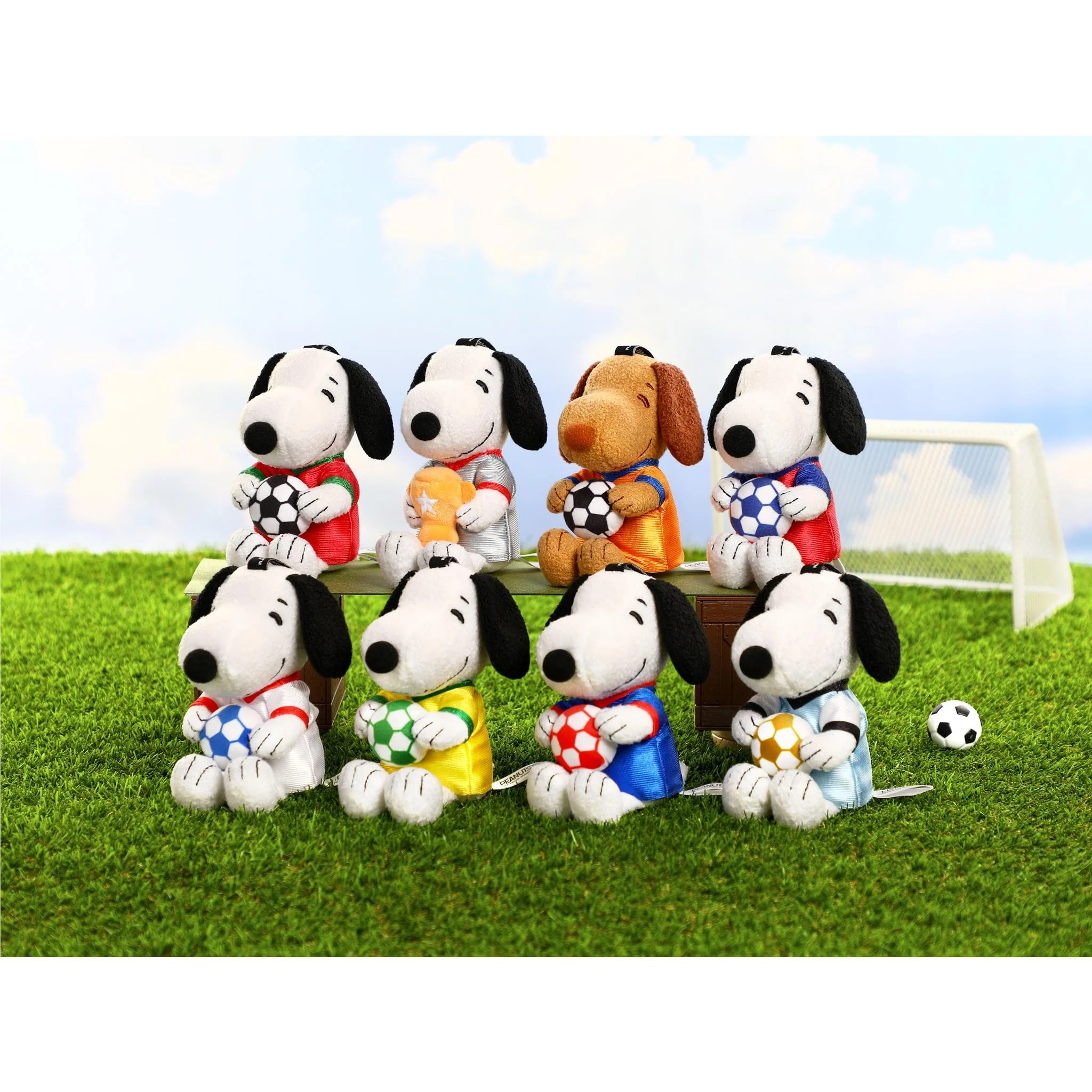 Peanuts - Soccer Plush Keyring (Blind Box) - Image 5