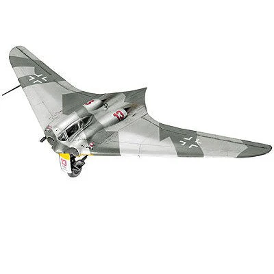 Revell 1/72 Horten Go 229 - Image 2