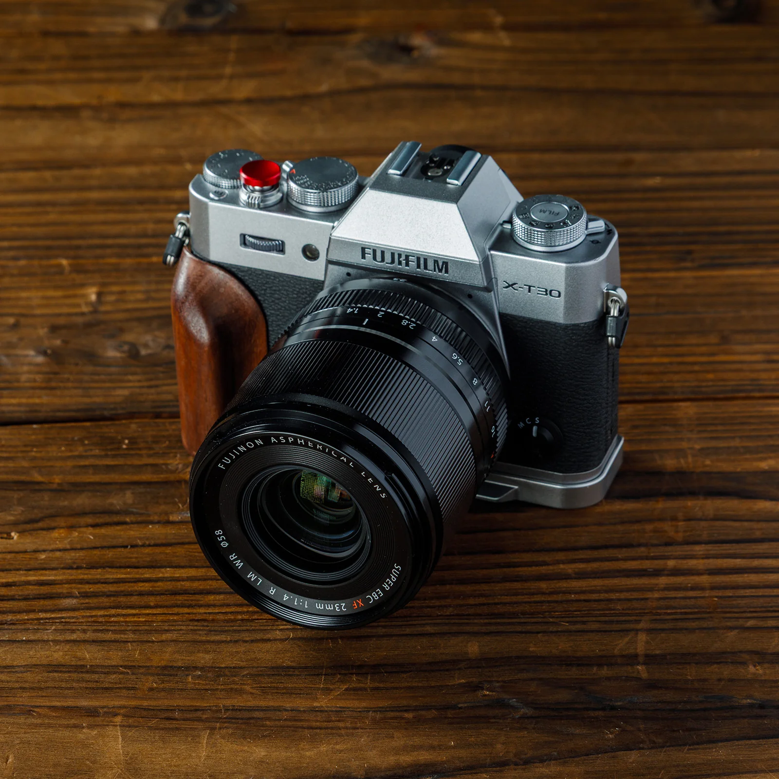 SmallRig L-Shaped Mount Plate with Wooden Handle for FUJIFILM X-T30 / X-T30 II / X-T30 III (Silver) 5667 - Image 7
