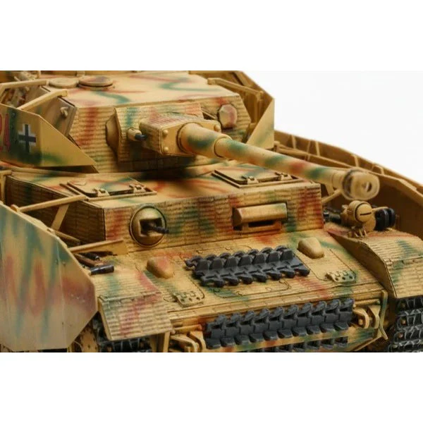 Tamiya 1/48 German Tank Panzerkampfwagen IV Ausf.H Late Production - Image 3