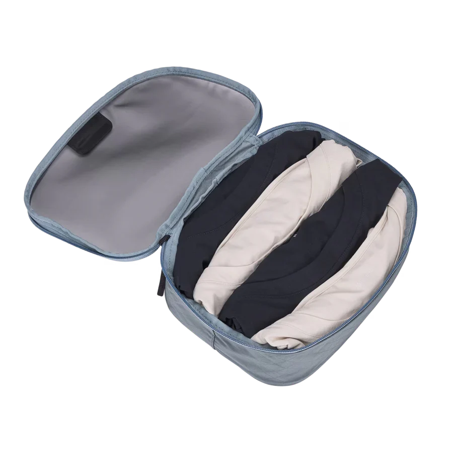 Thule Small Packing Cube Travel Organiser Bag for Carry-On Luggage in Pond Grey - Image 5