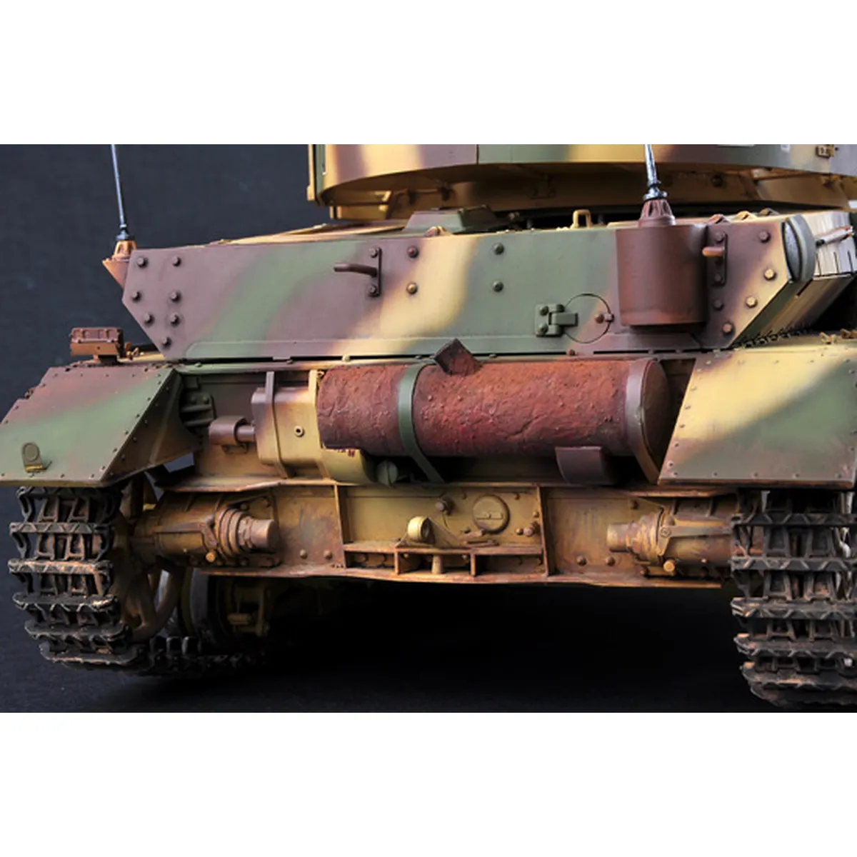 Trumpeter 1/16 German Pz.Beob.Wg.IV Ausf.J Tank Scaled Plastic Model Kit - Image 5